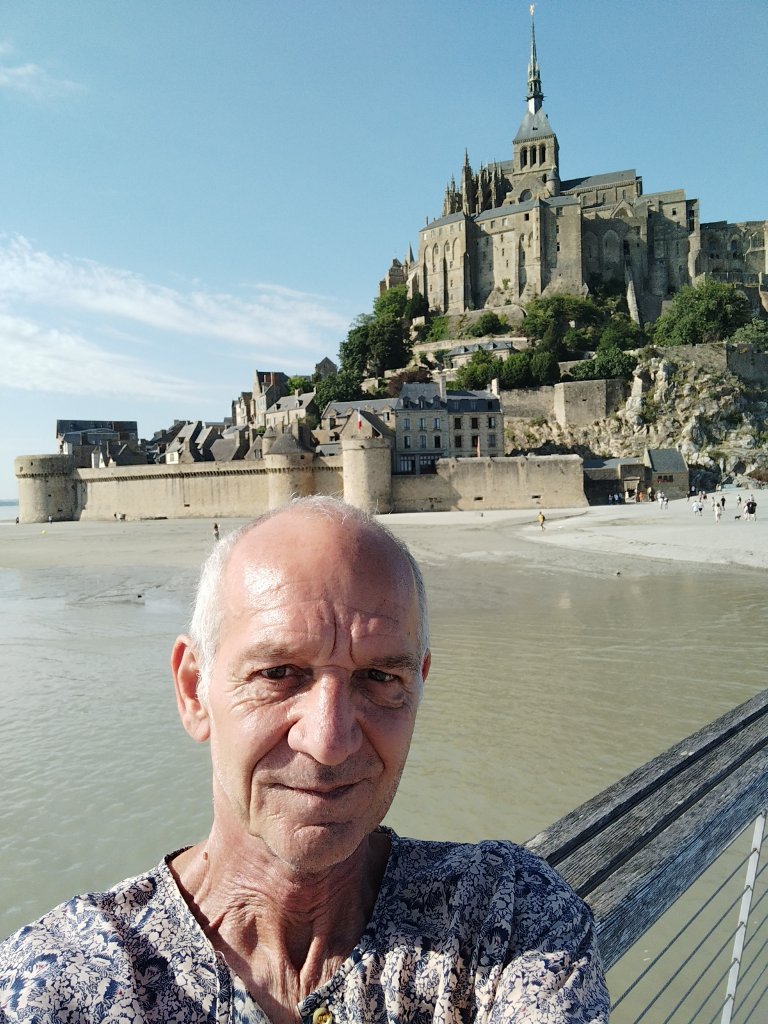 Cliquez sur la photo pour l'afficher en taille réelle