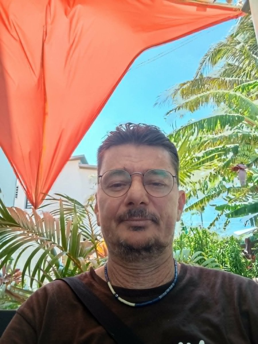 Cliquez sur la photo pour l'afficher en taille réelle
