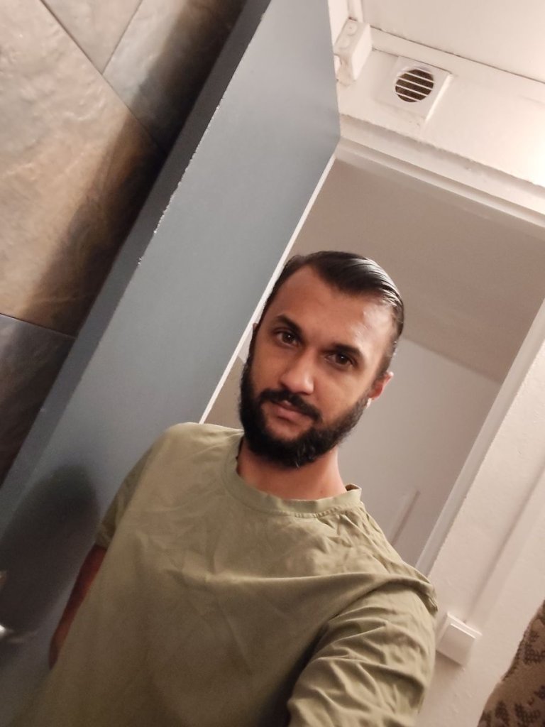 Cliquez sur la photo pour l'afficher en taille réelle