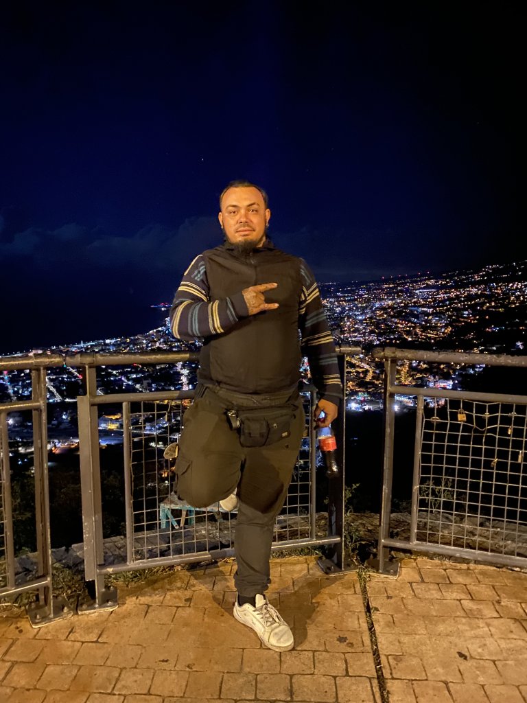 Cliquez sur la photo pour l'afficher en taille réelle